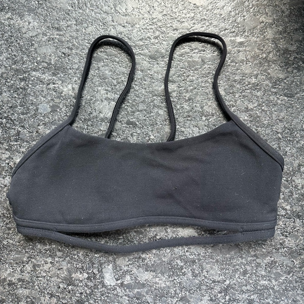 Lulu lemon sports bra